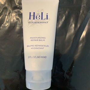 Moisturizing repair balm